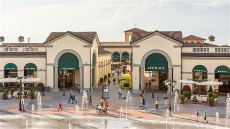 prada serravalle scrivia al|Serravalle Designer Outlet .